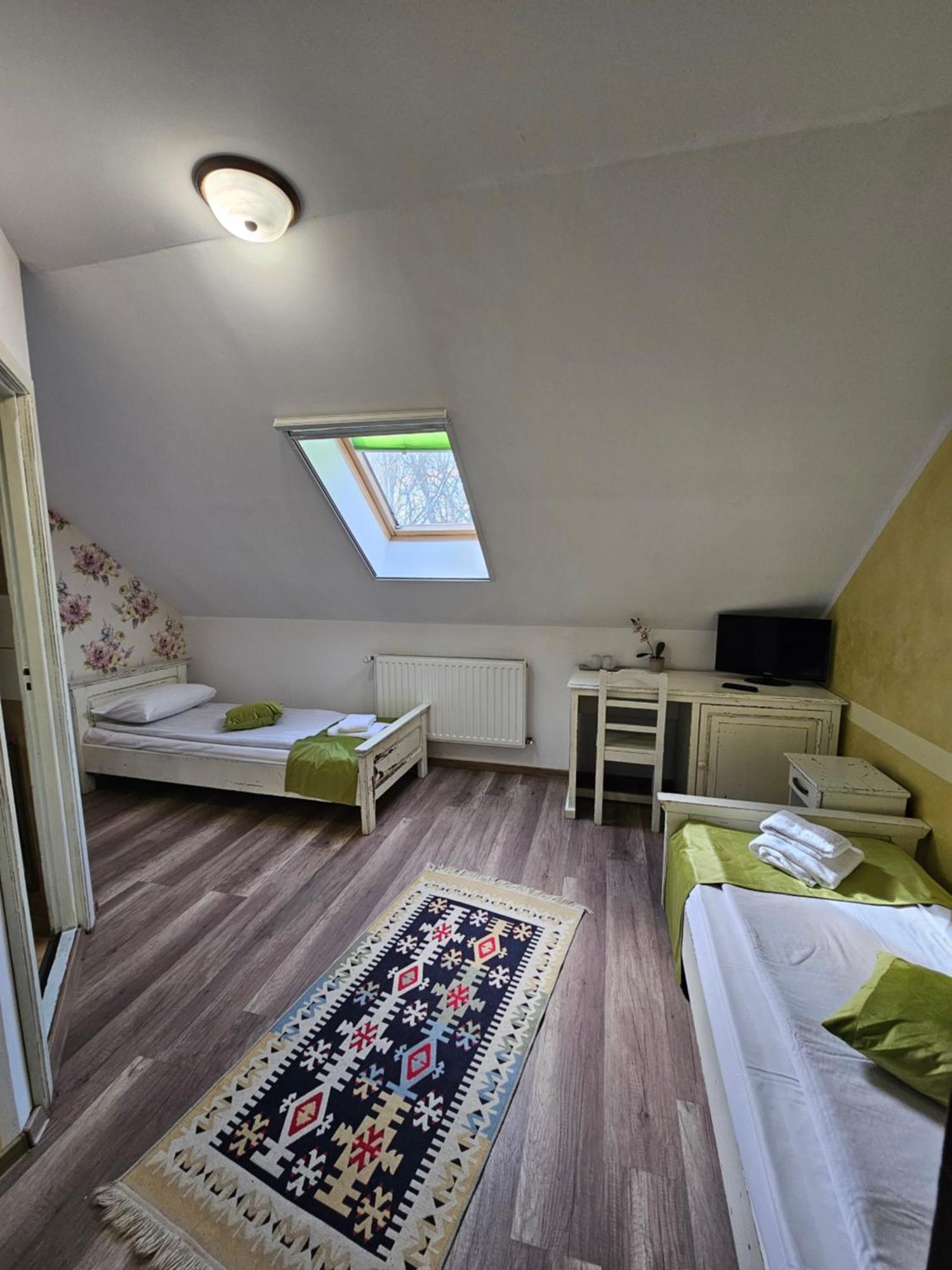 Hanul Vestem Sibiu Esterno foto