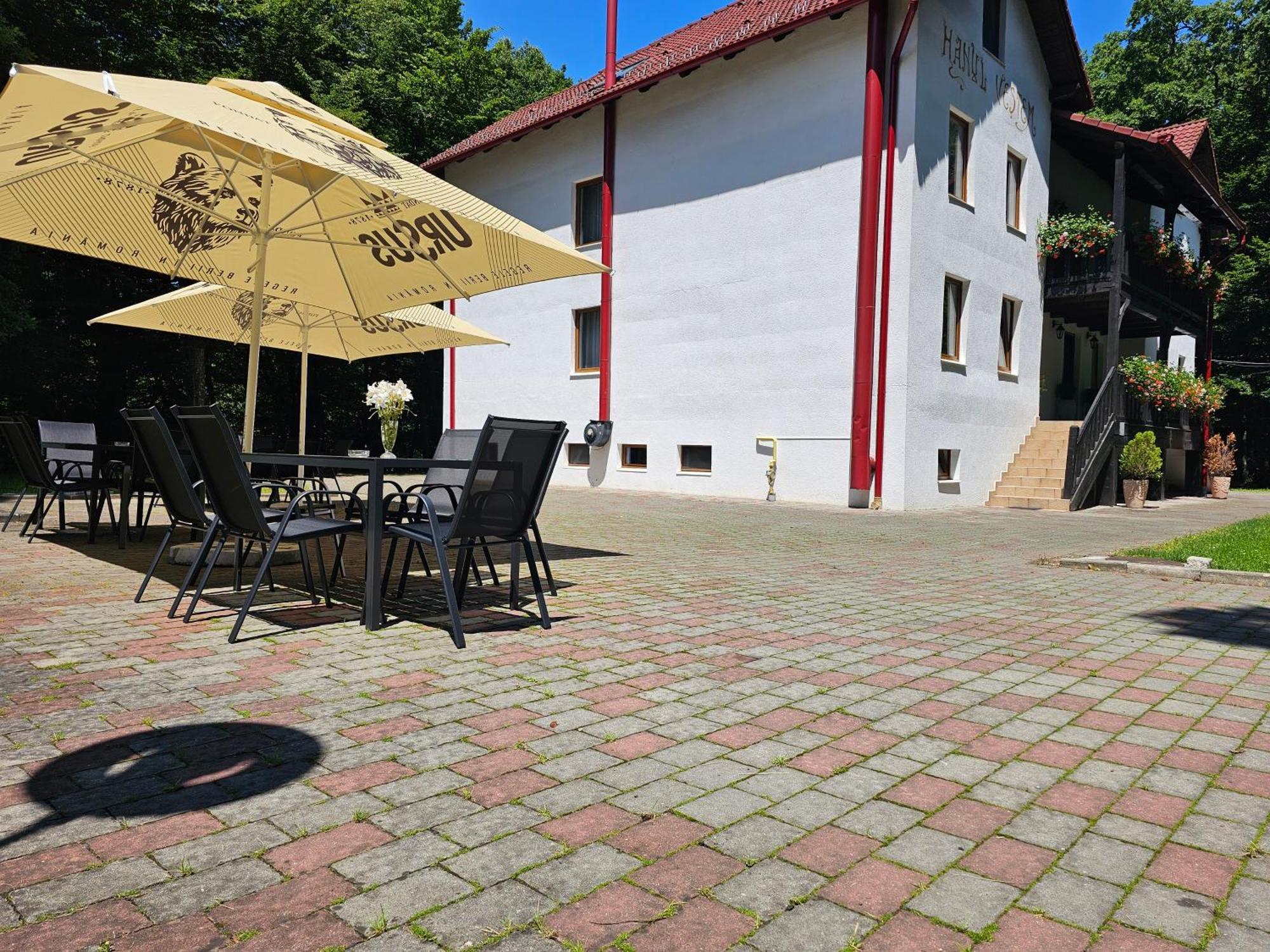 Hanul Vestem Sibiu Esterno foto
