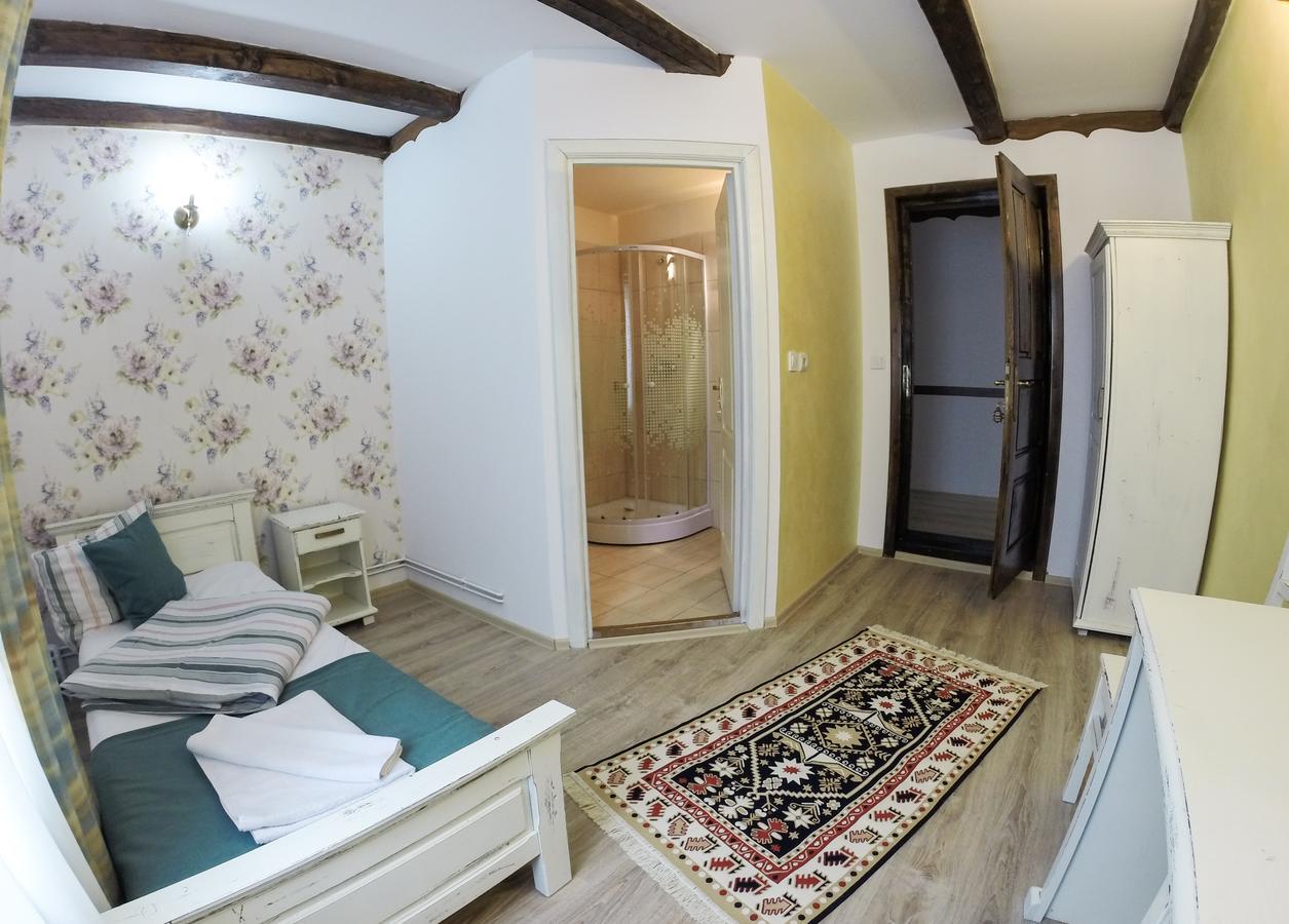 Hanul Vestem Sibiu Esterno foto